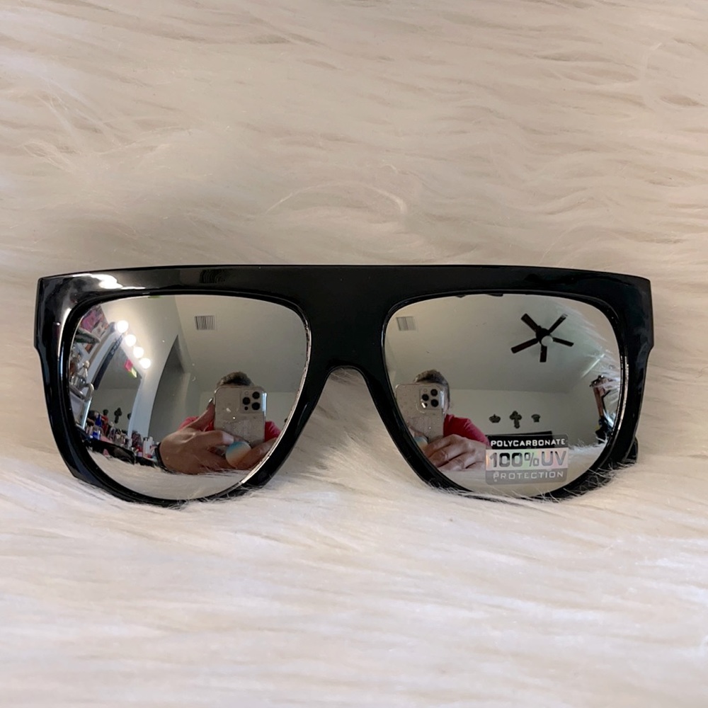 New Ladies Flat Top Sunglasses.